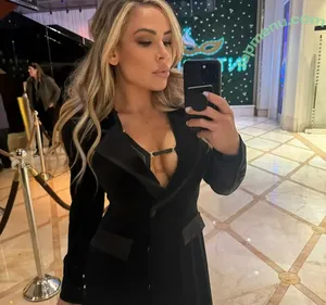 Natalya Neidhart / natalya_boat nude photo #0105