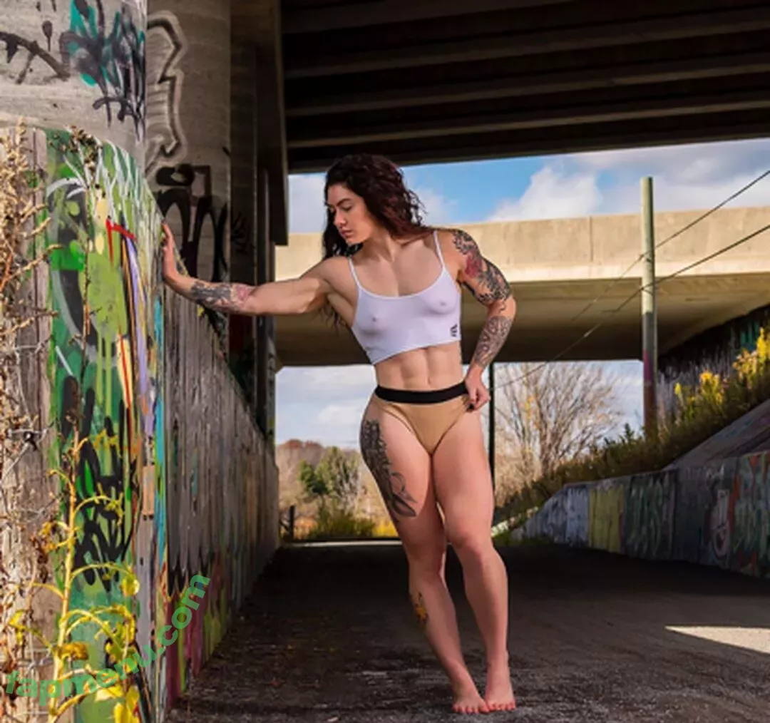 Natasha Aughey nude photo #0231 (natashaaughey / natashaughey_)