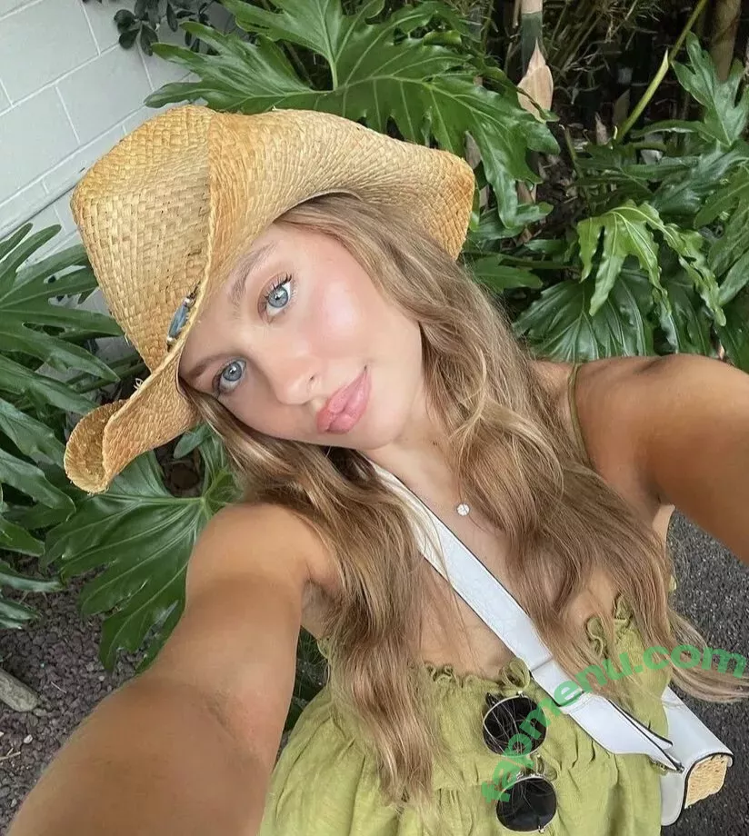 Natasha Bure nude photo #0021 (natashabure)