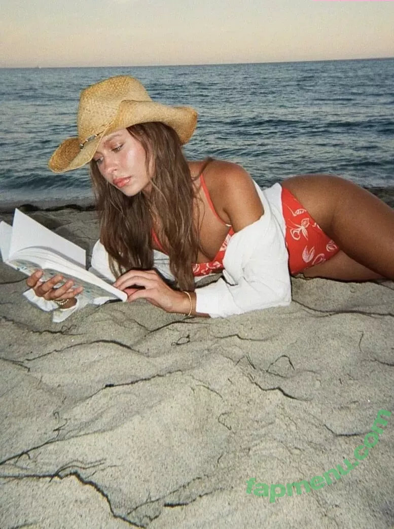 Natasha Bure nude photo #0028 (natashabure)