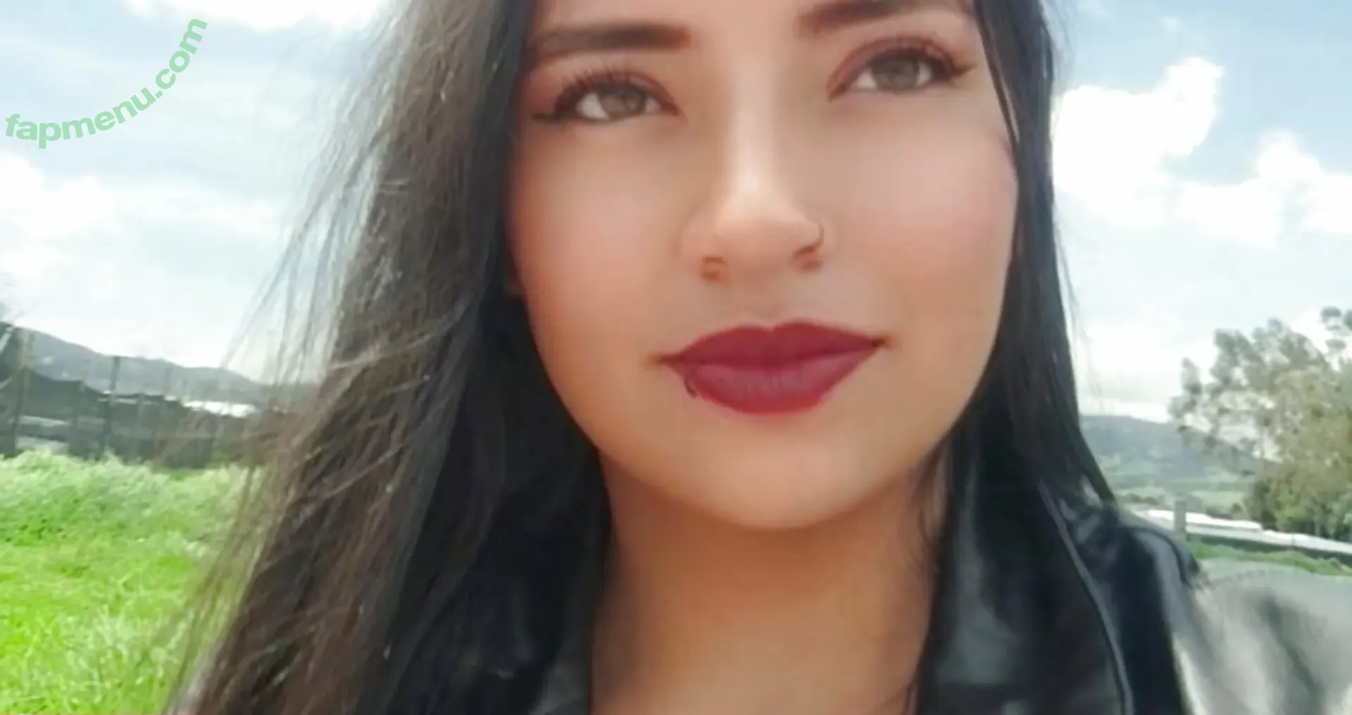 Natasha Gil nude photo #0004 (Natasha Gil)