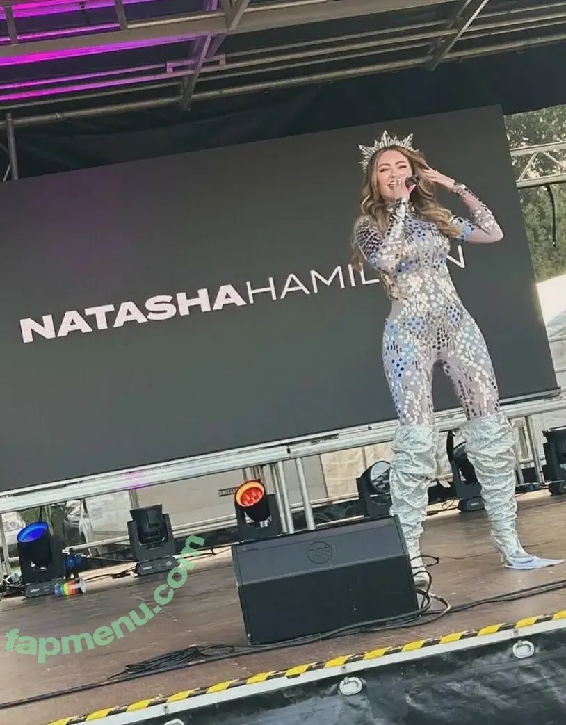 Natasha Hamilton nude photo #0292 (natashahamilton / stacyblk)