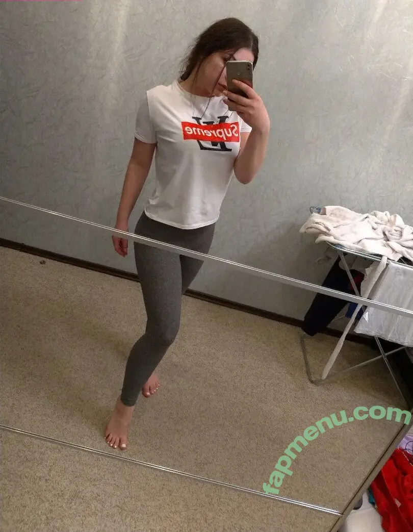 Natasha Lebedeva nude photo #0106 (F__N / lebedeva_feet / natasha.fm)