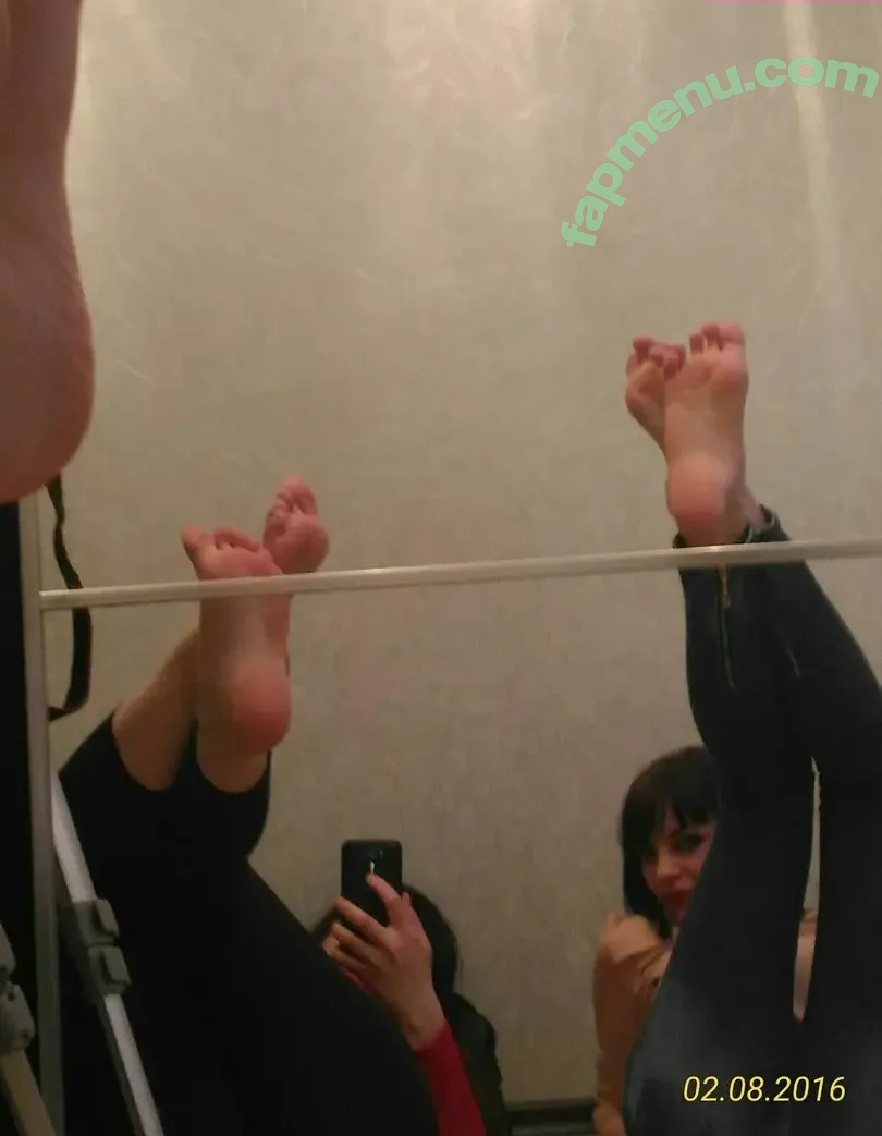 Natasha Lebedeva nude photo #0208 (F__N / lebedeva_feet / natasha.fm)