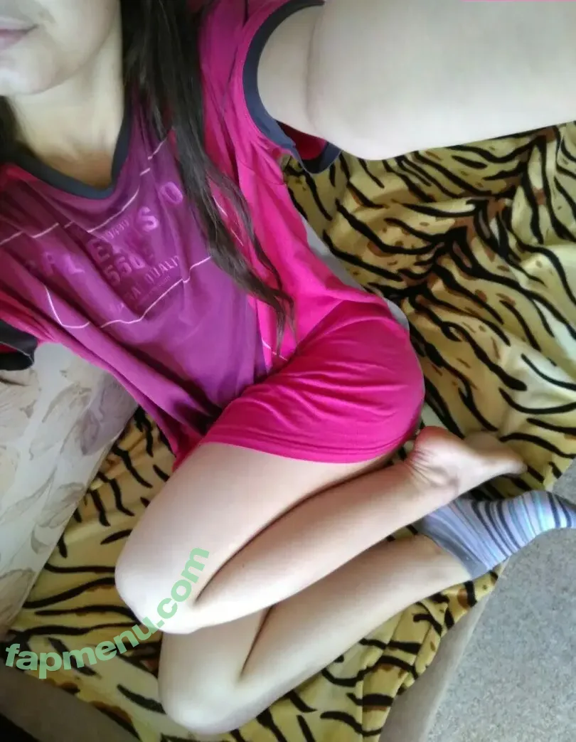 Natasha Lebedeva nude photo #0215 (F__N / lebedeva_feet / natasha.fm)