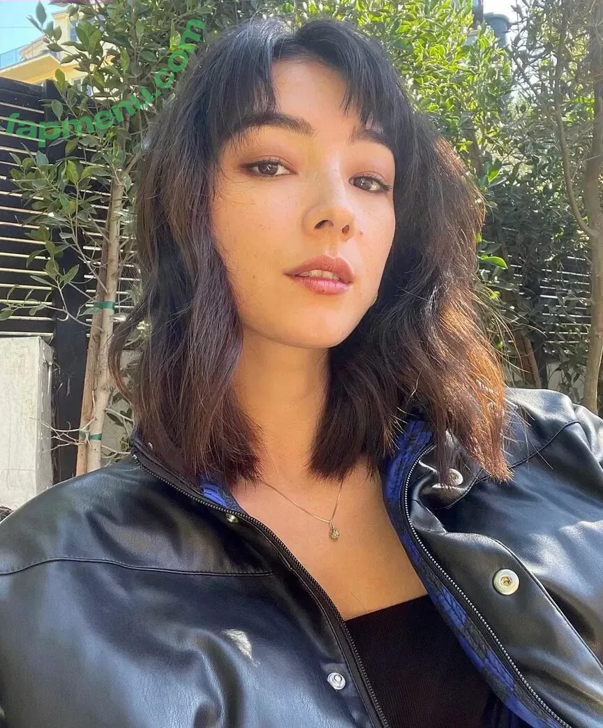 Natasha Liu Bordizzo nude photo #0031 (natashaliubordizzo)