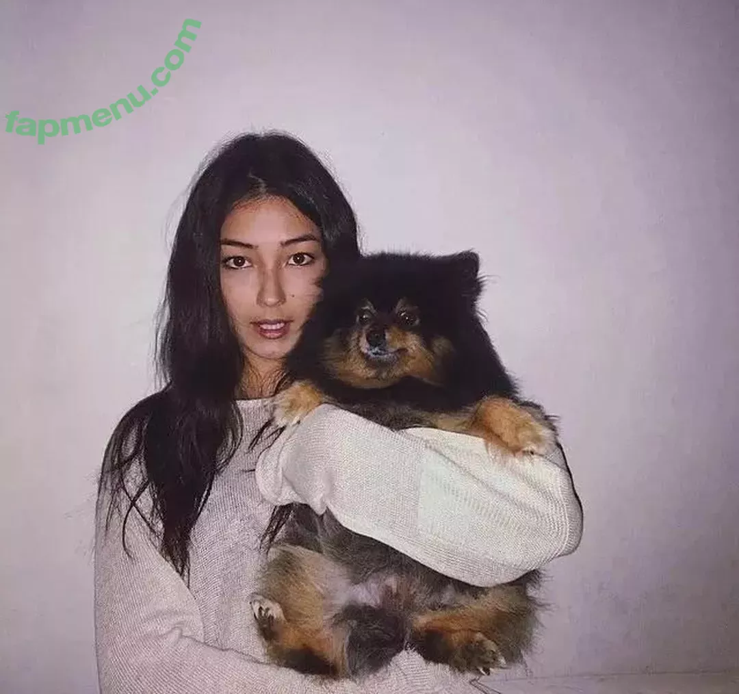 Natasha Liu Bordizzo nude photo #0216 (natashaliubordizzo)