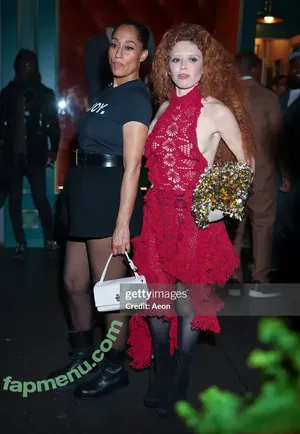 Natasha Lyonne / nlyonne nude photo #0089