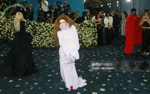 Natasha Lyonne / nlyonne nude photo #0093