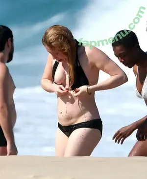 Natasha Lyonne / nlyonne nude photo #0159