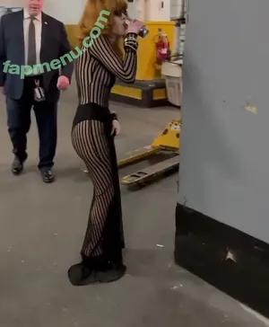 Natasha Lyonne / nlyonne nude photo #0180