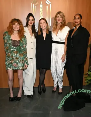 Natasha Lyonne / nlyonne nude photo #0250