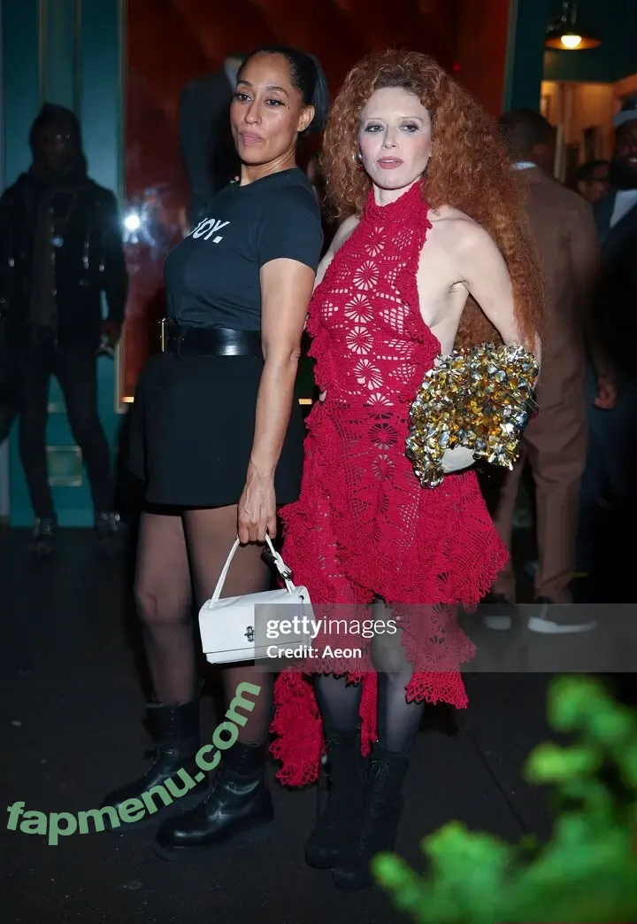 Natasha Lyonne nude photo #0089 (nlyonne)