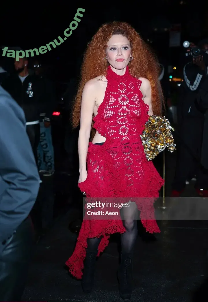 Natasha Lyonne nude photo #0095 (nlyonne)