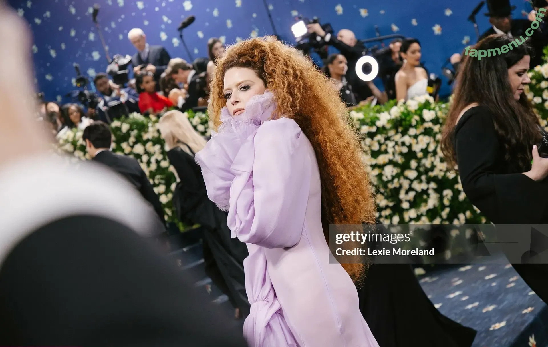 Natasha Lyonne nude photo #0101 (nlyonne)