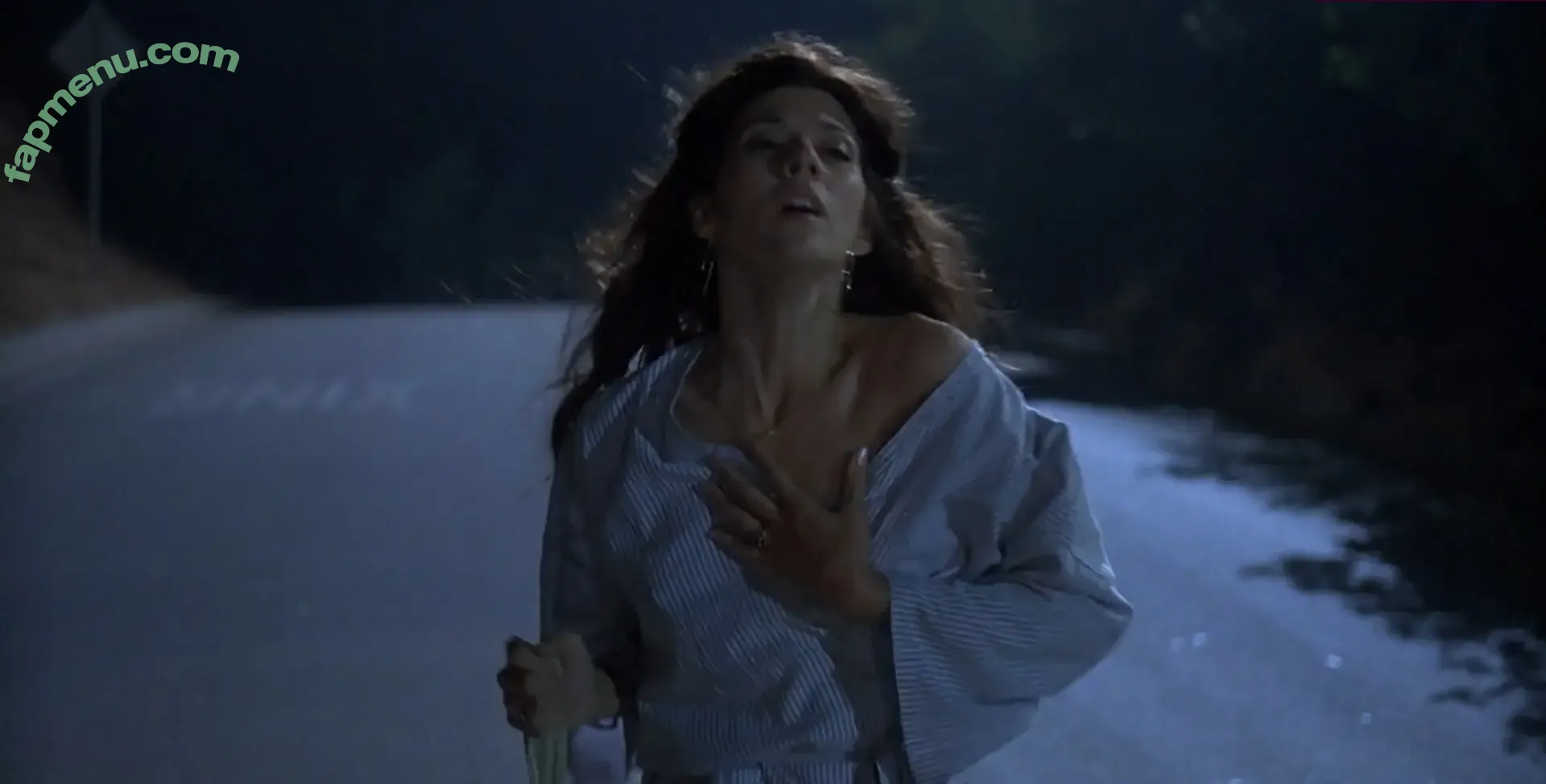 Natasha Lyonne nude photo #0111 (nlyonne)
