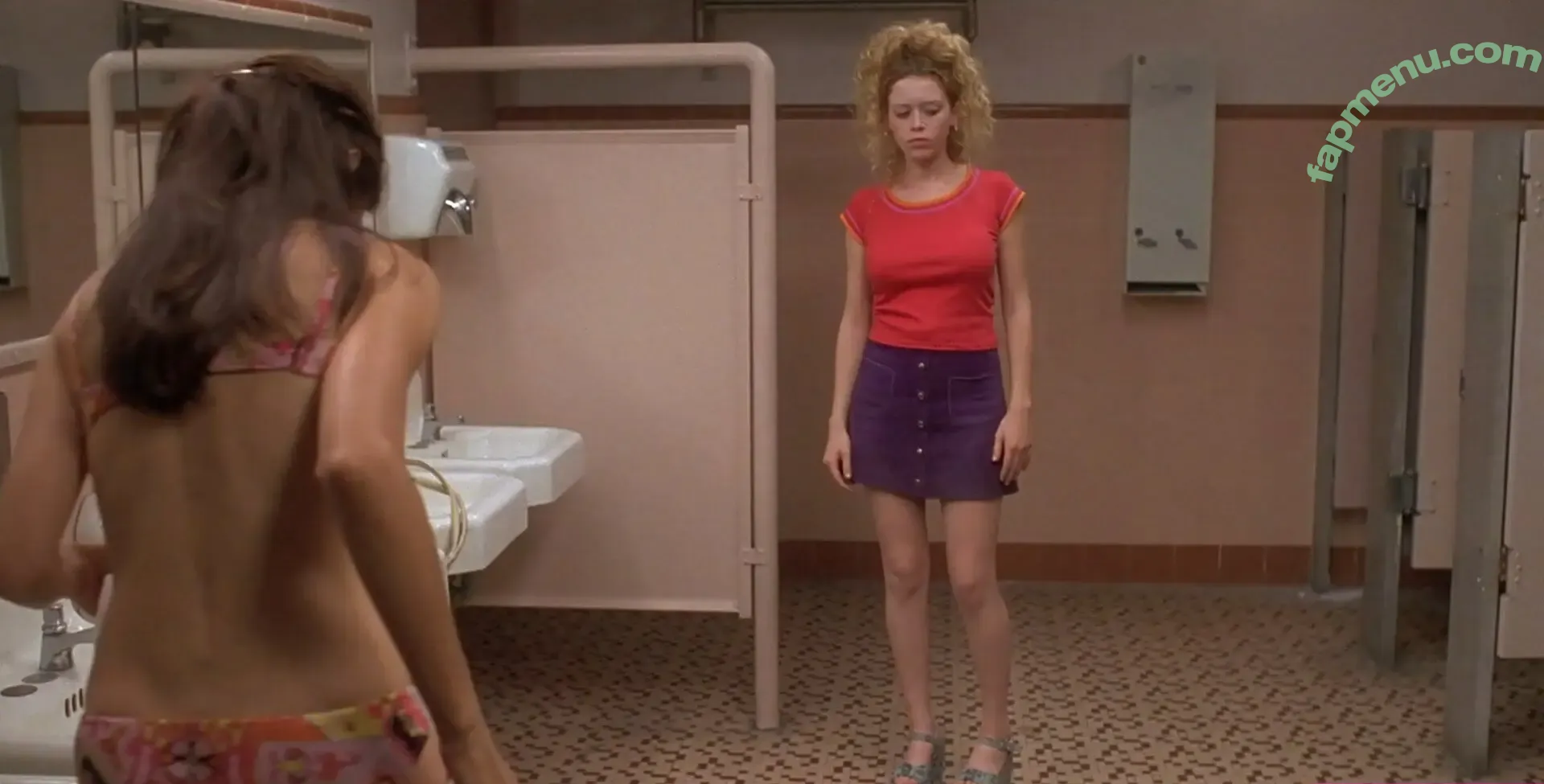 Natasha Lyonne nude photo #0132 (nlyonne)