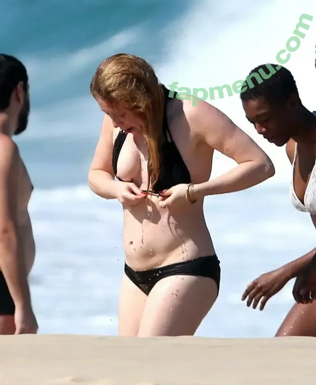 Natasha Lyonne nude photo #0159 (nlyonne)