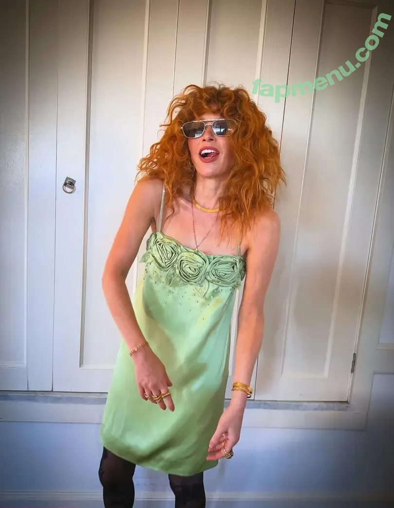 Natasha Lyonne nude photo #0241 (nlyonne)
