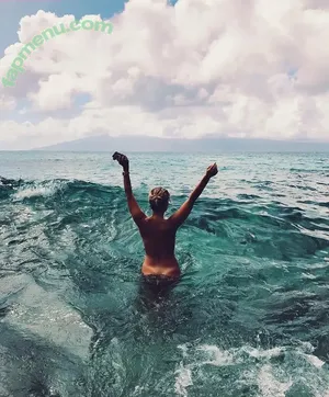 Natasha Oakley / tashoakley nude photo #0723