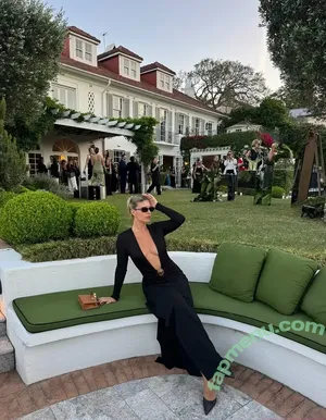 Natasha Oakley / tashoakley nude photo #0958