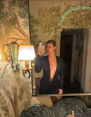 Natasha Oakley / tashoakley nude photo #0960