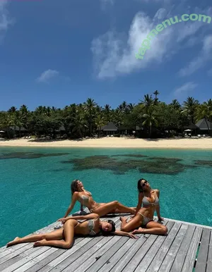 Natasha Oakley / tashoakley nude photo #0991