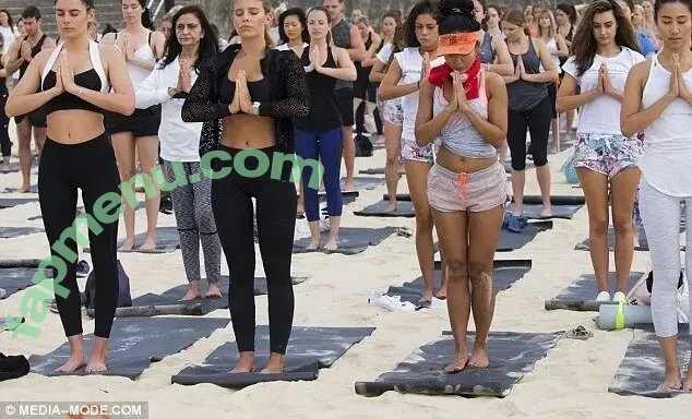 Natasha Oakley nude photo #0613 (NatashaOakleyFan / Tashoakley)