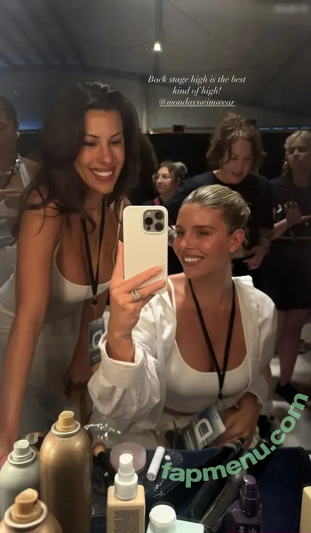 Natasha Oakley nude photo #0692 (tashoakley)