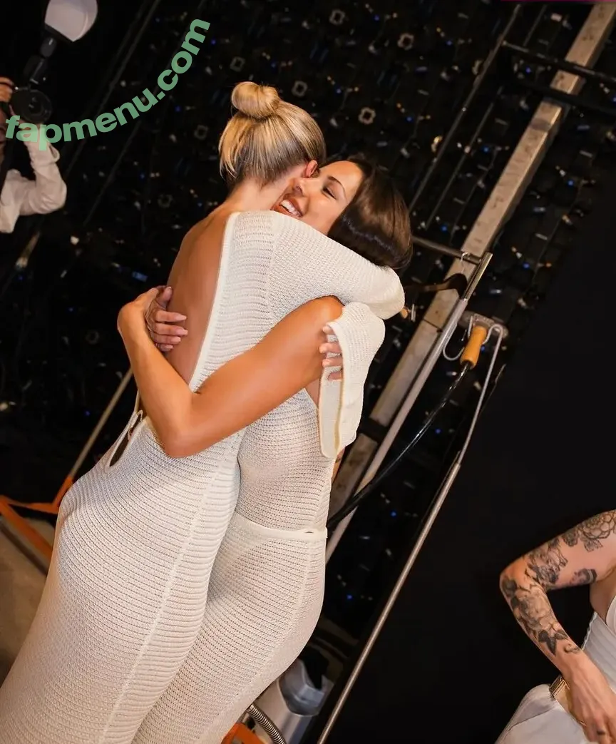 Natasha Oakley nude photo #0701 (tashoakley)