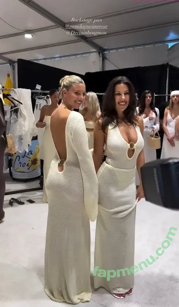 Natasha Oakley nude photo #0704 (tashoakley)