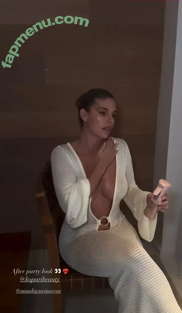 Natasha Oakley nude photo #0705 (tashoakley)