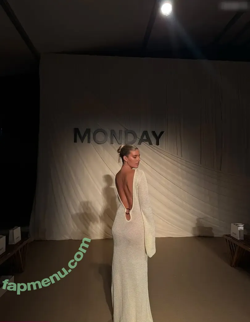 Natasha Oakley nude photo #0714 (tashoakley)