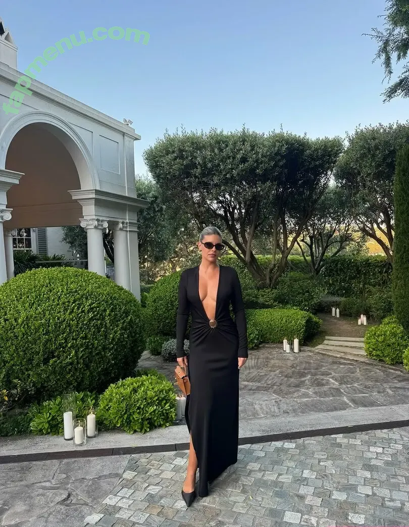 Natasha Oakley nude photo #0962 (tashoakley)