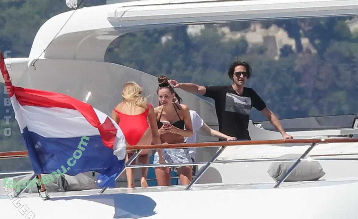 Natasha Poly nude photo #0257 (NatashaPolyOFFICIAL / natashapoly / poly_natasha)