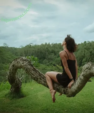 Natasha Shelyagina / gusenica_lo nude photo #0066