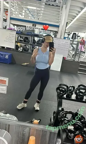 Natasha.the.russian / hopelessrussiangirl.nata nude photo #0020