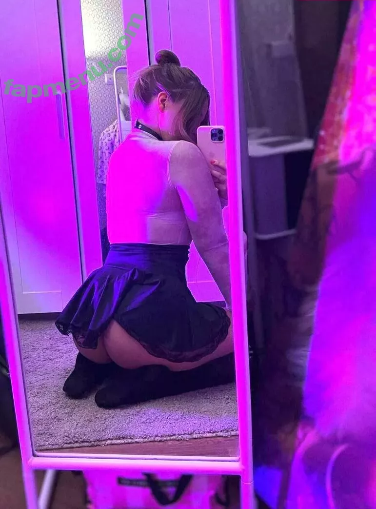 natasha.westyy nude photo #0032 (weeesty / westy)