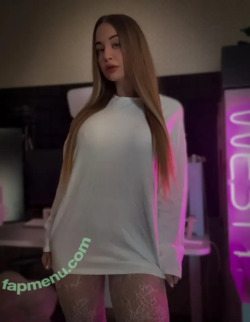 natasha.westyy nude photo #0136 (weeesty / westy)