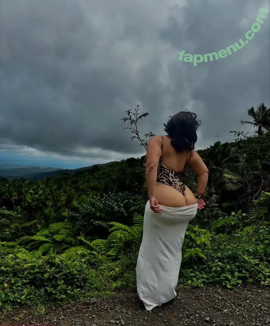Natashamrtnz nude photo #0014 (Natashamrtnz)