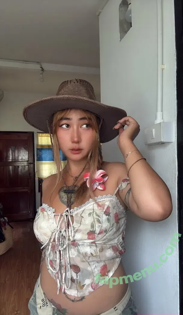 natashanaughtyxxx nude photo #0013 (natashanaughtyxxx)