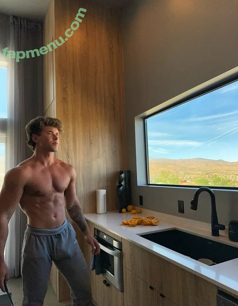 nategarner nude photo #0138 (nategarner)