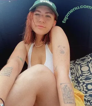 nude photo #0005