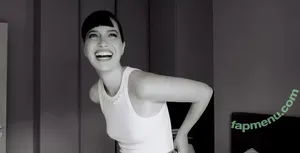 Nathalia Dill / nathaliadill nude photo #0036