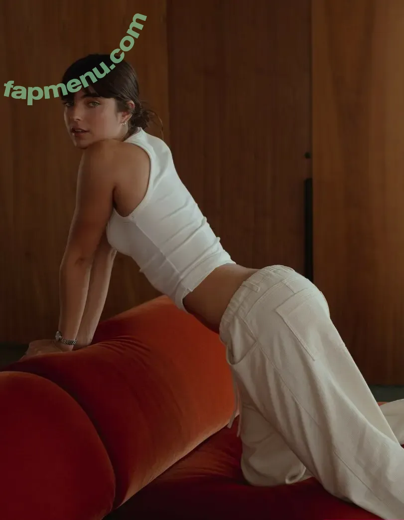 Nathalia Llinas nude photo #0044 (Zambrano / nathaliallinas)