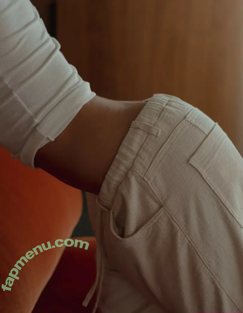 Nathalia Llinas nude photo #0045 (Zambrano / nathaliallinas)