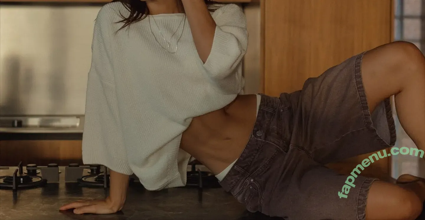 Nathalia Llinas nude photo #0059 (Zambrano / nathaliallinas)