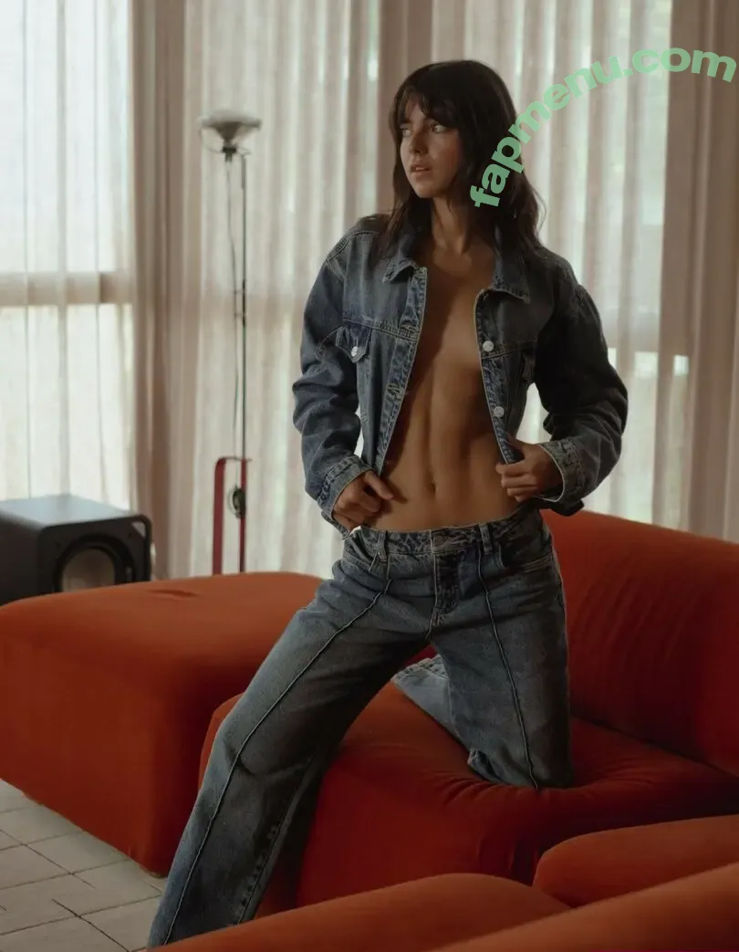 Nathalia Llinas nude photo #0065 (Zambrano / nathaliallinas)