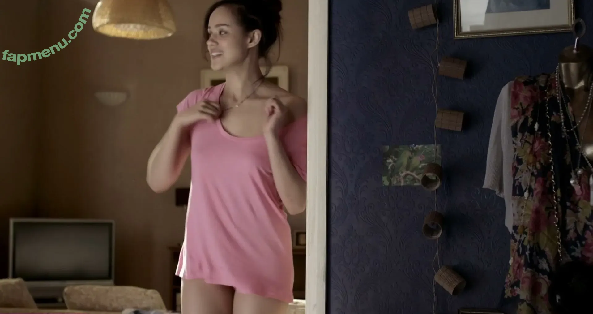 Nathalie Emmanuel nude photo #0603 (missnemmanuel / nathalieemmanuel)