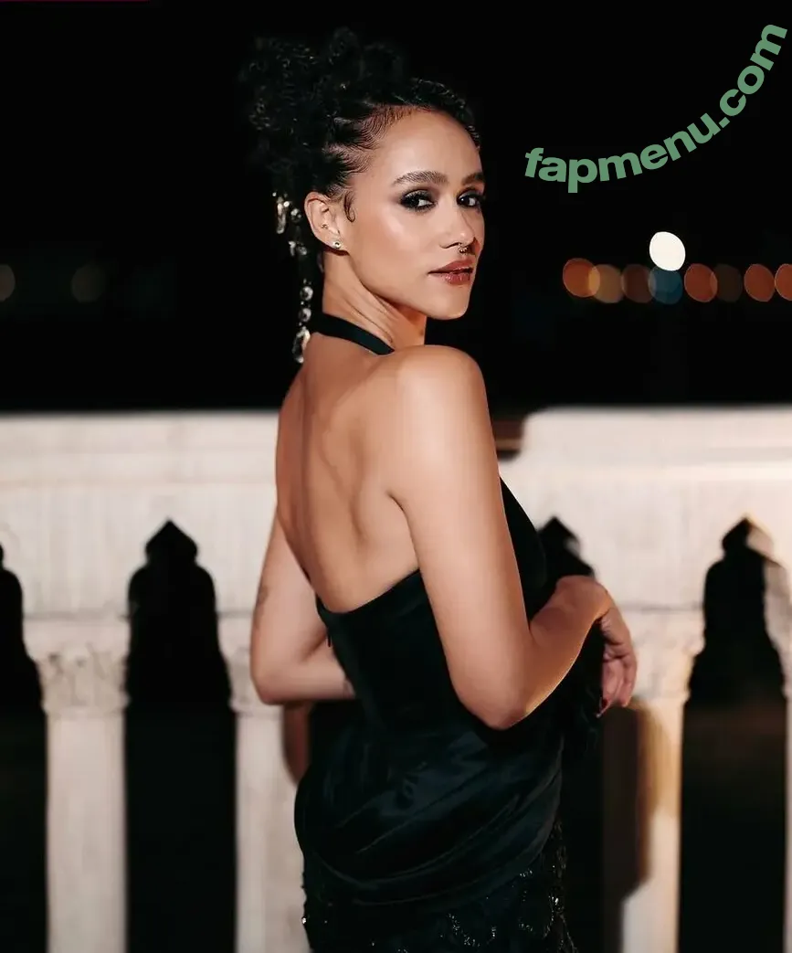 Nathalie Emmanuel nude photo #0742 (missnemmanuel / nathalieemmanuel)